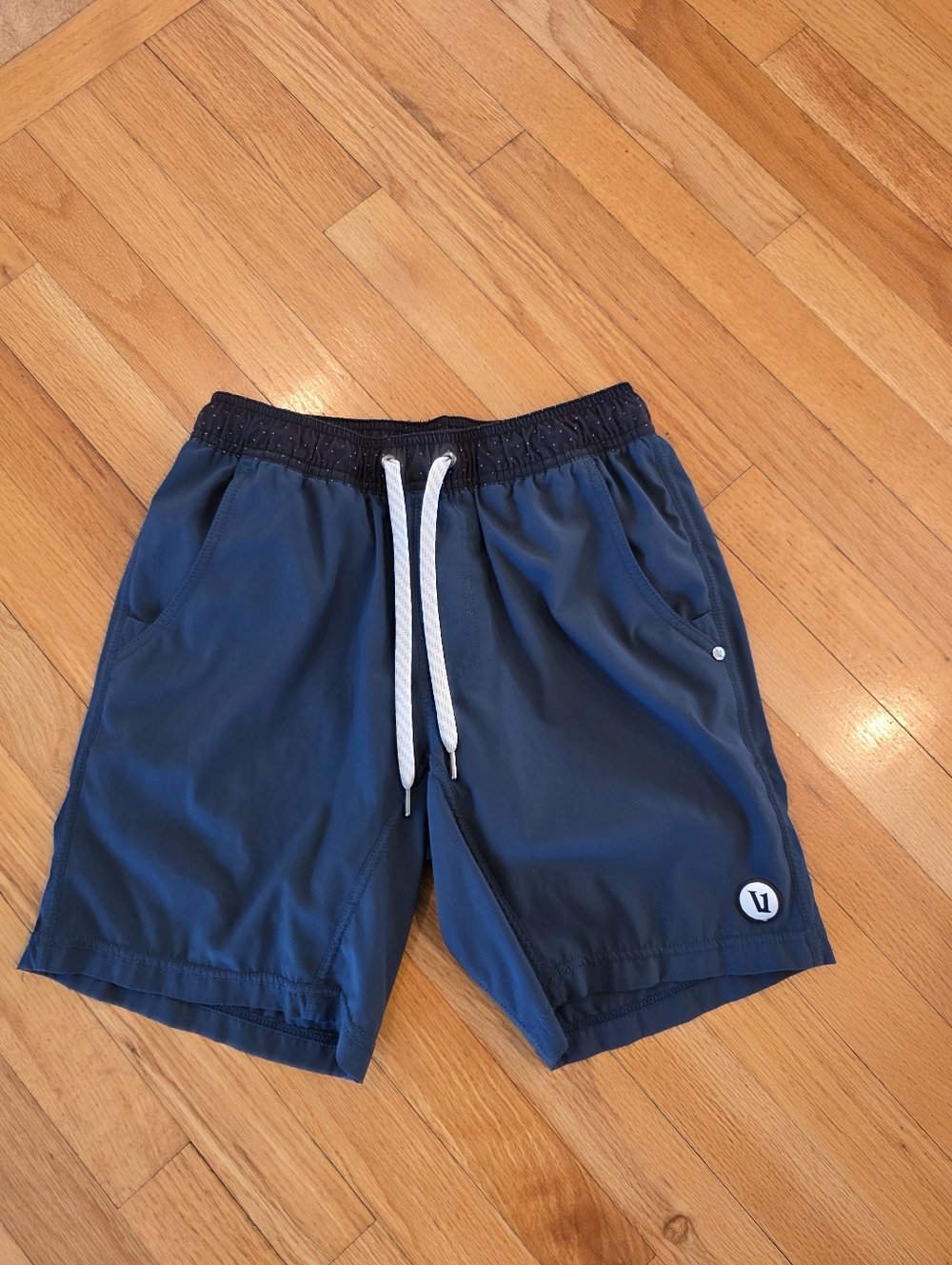 Vuori Men's Kore Lined Shorts